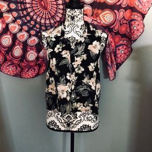 🌼 Hollister Top 🌼